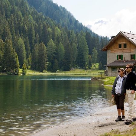 Rifugio Lago Nambino Madonna Kültér fotó