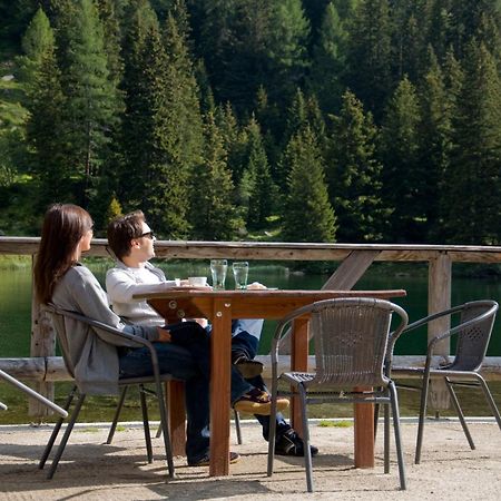 Rifugio Lago Nambino Madonna Kültér fotó