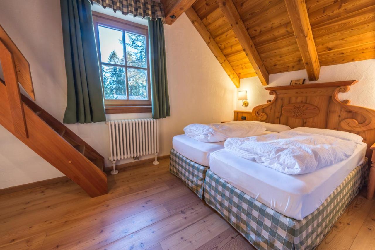 Rifugio Lago Nambino Madonna Kültér fotó